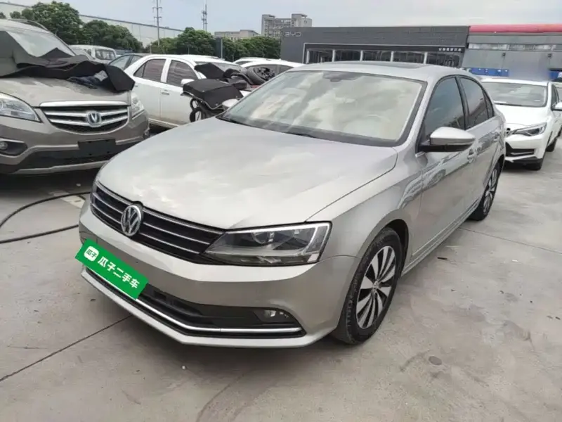 Volkswagen Sagitar