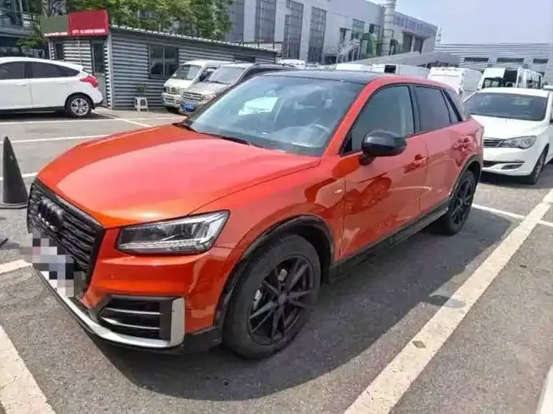 Audi Q2L