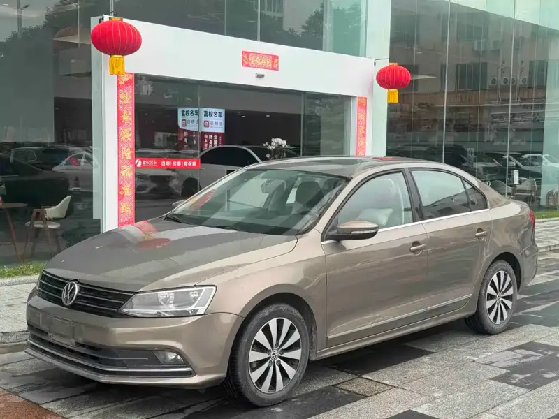 Volkswagen Sagitar