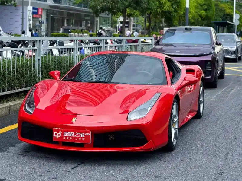 Ferrari 488