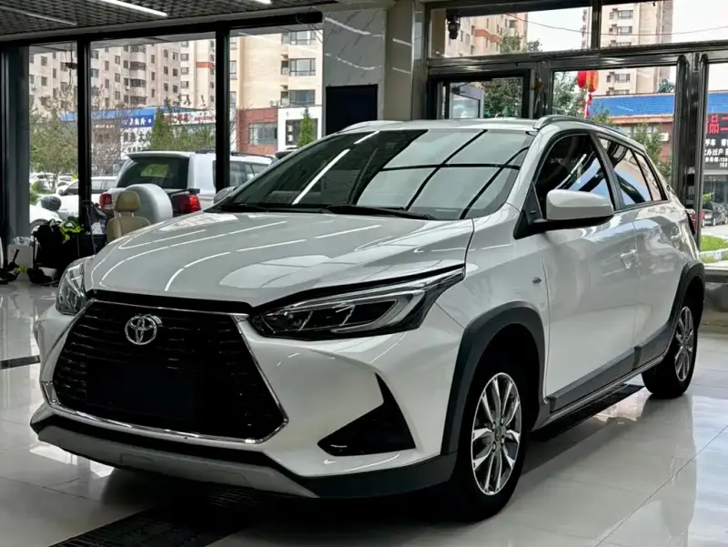 Toyota Yaris L