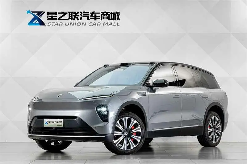 NIO ES8