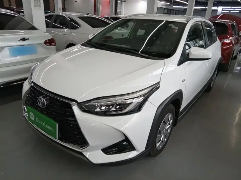 Toyota Yaris L