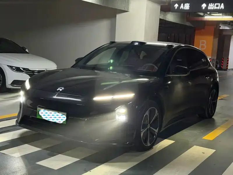 NIO ET5T
