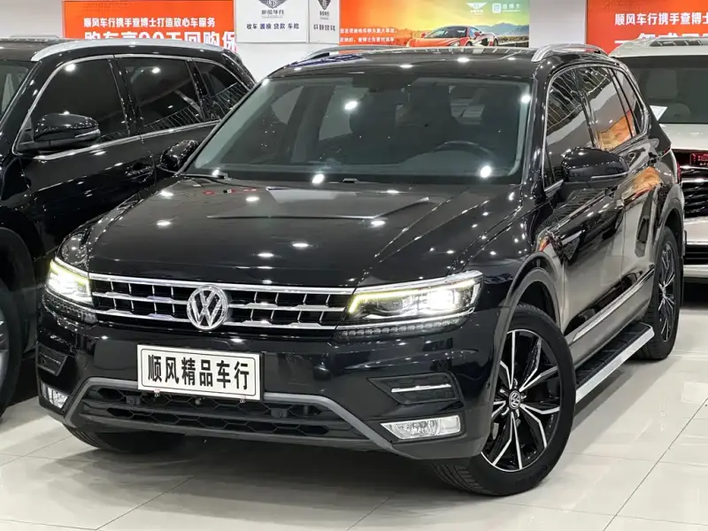 Volkswagen Tiguan L