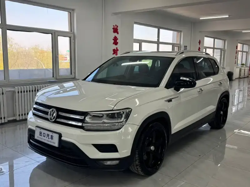 Volkswagen Tharu