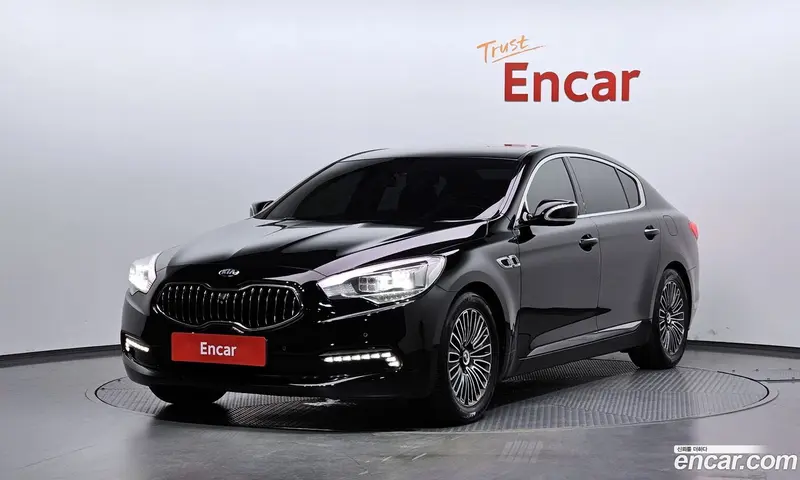 Kia Quoris (K9)