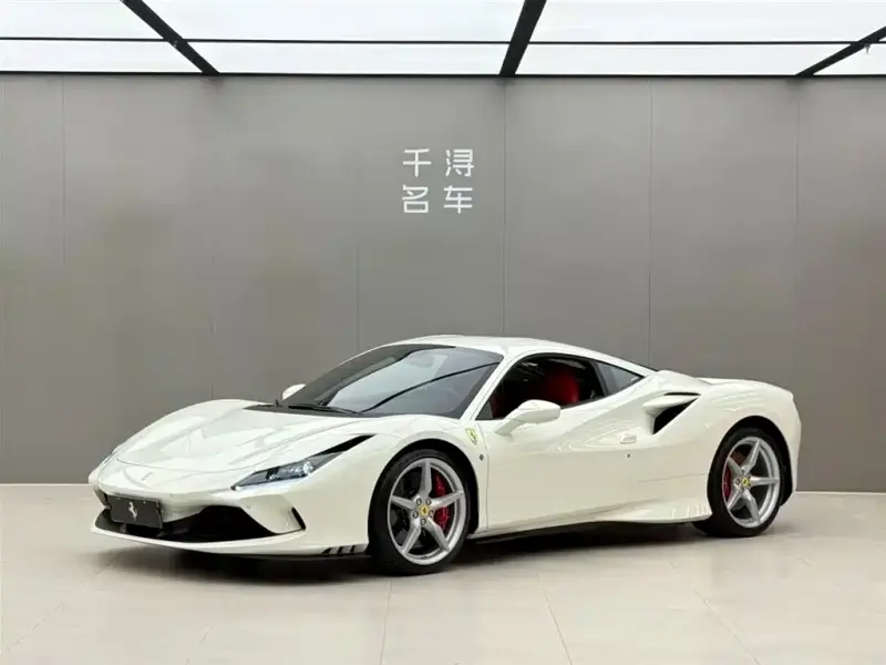 Ferrari F8