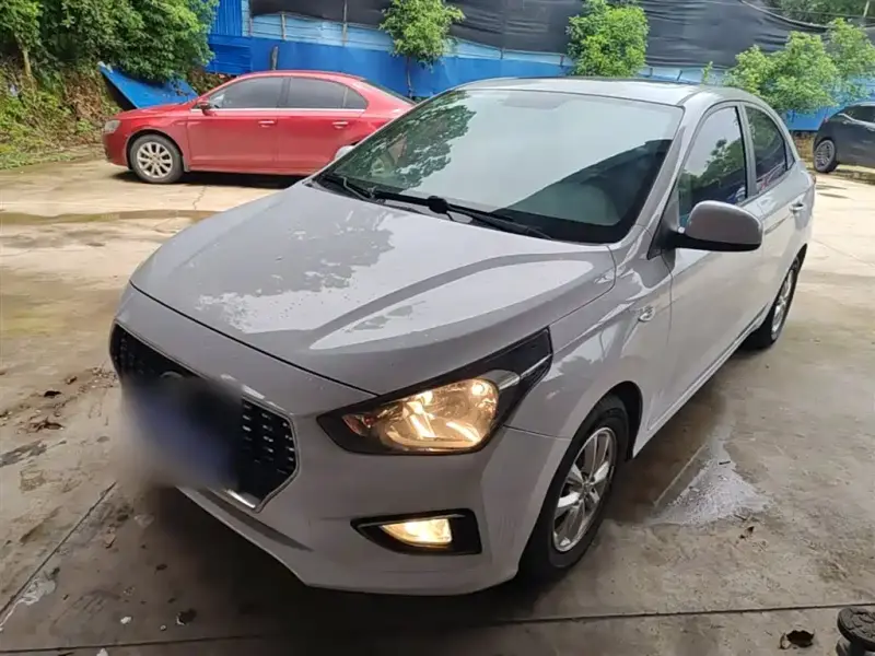 Hyundai Verna