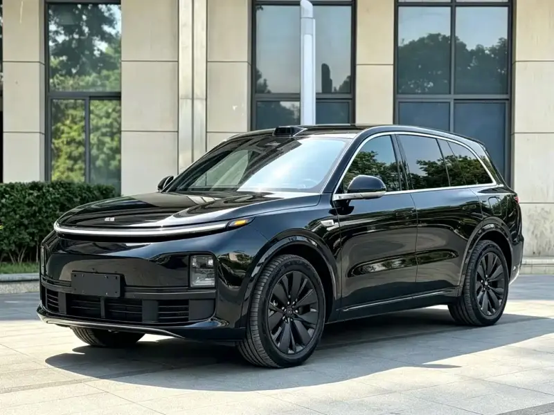 Li Auto L6