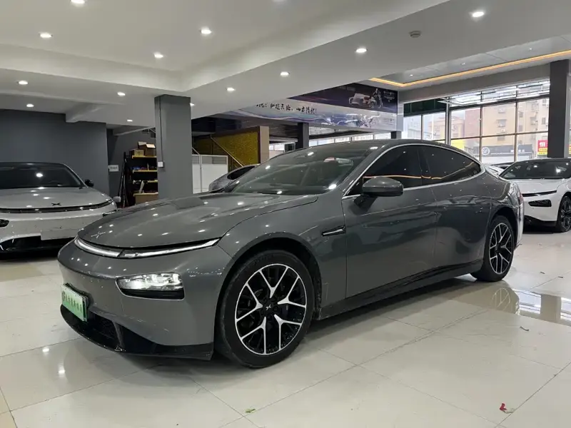 XPeng P7
