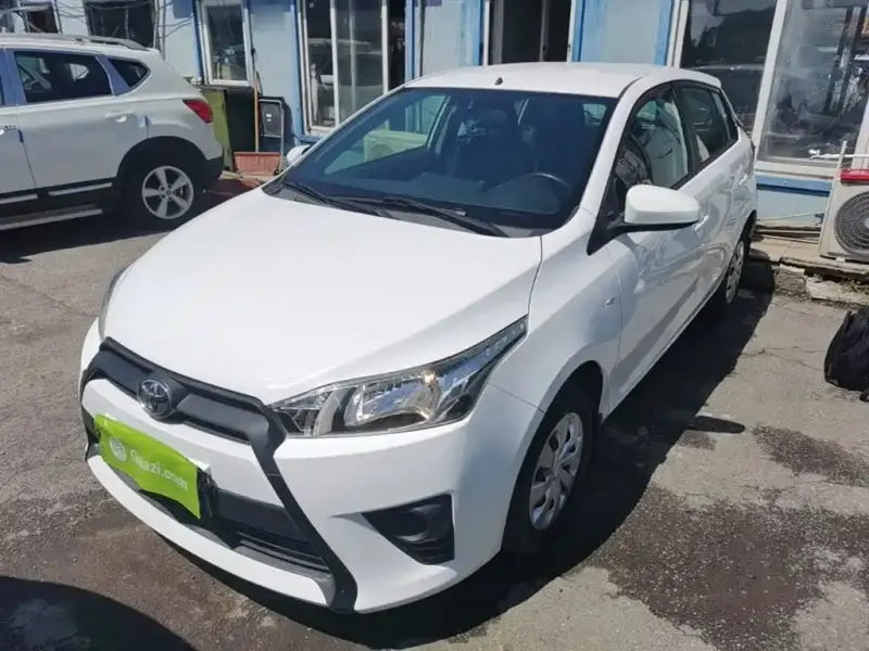 Toyota Yaris L