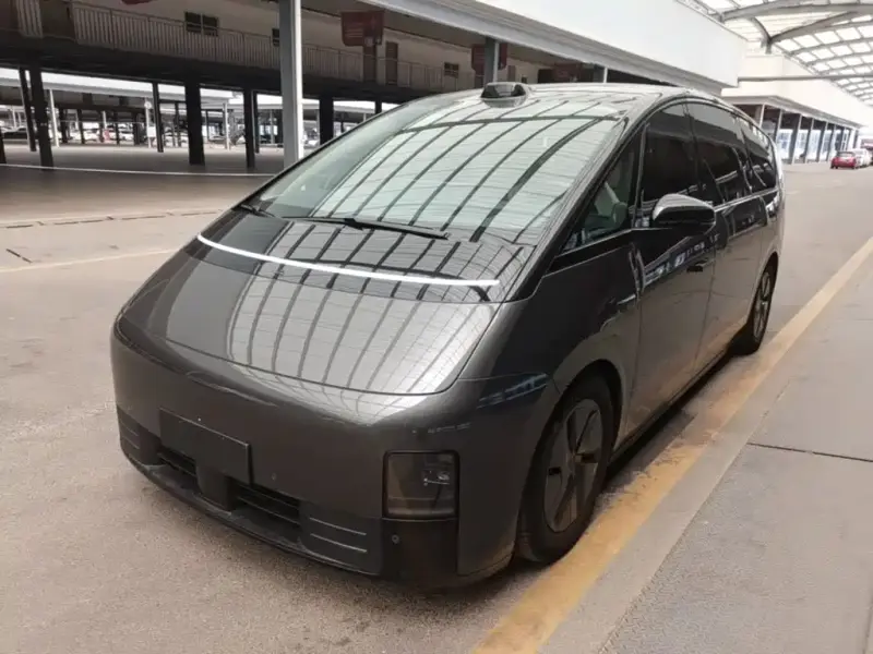Li Auto MEGA