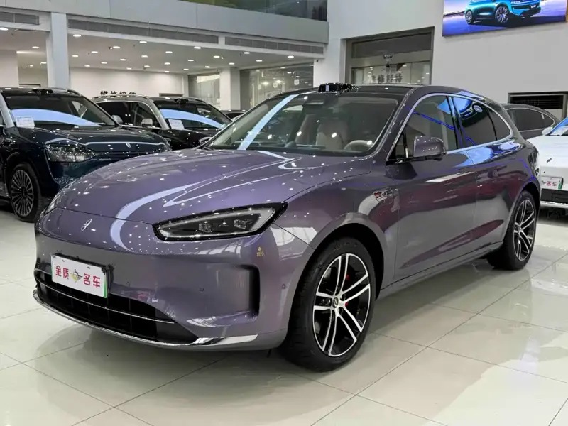 AITO M5