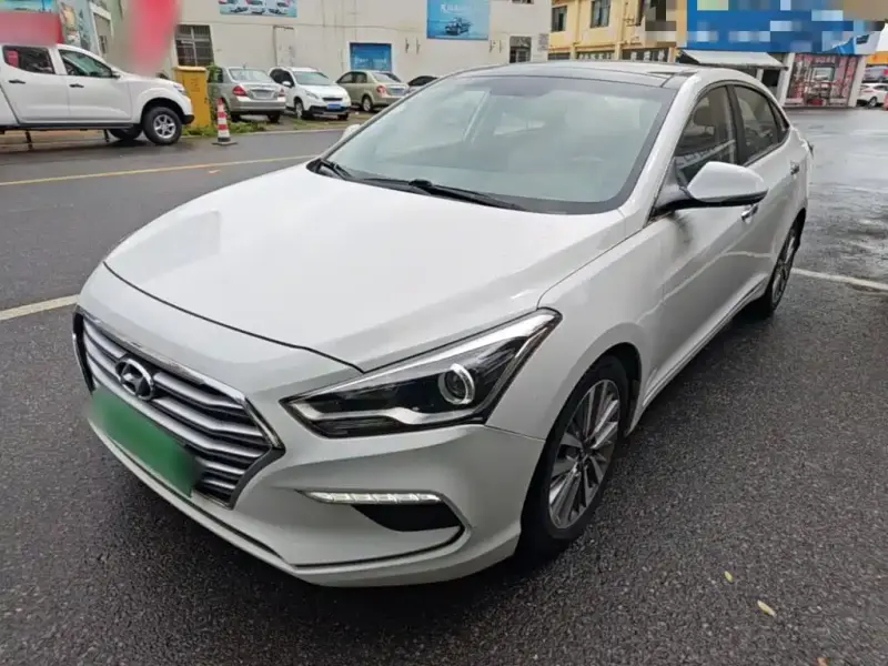 Hyundai Mistra
