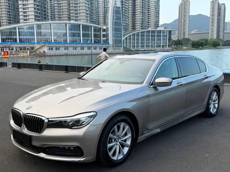 BMW 7-Series