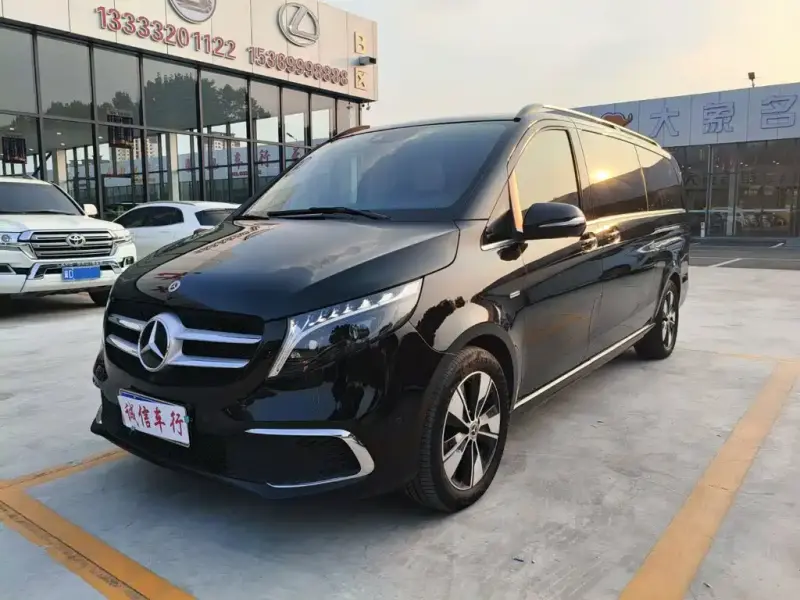 Mercedes-Benz V-Class