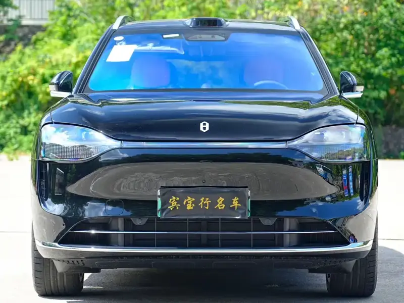 AITO M9
