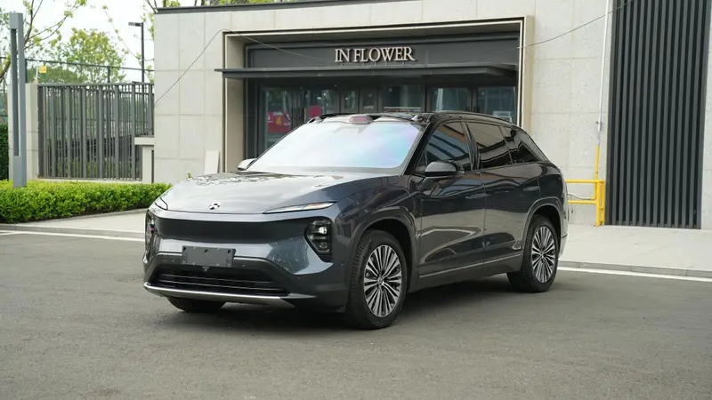 NIO ES7