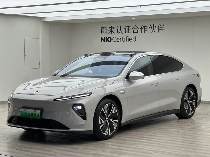 NIO ET7