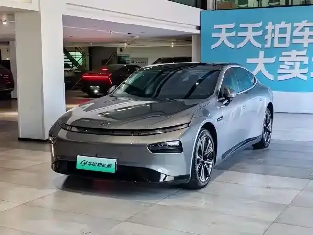 XPeng P7