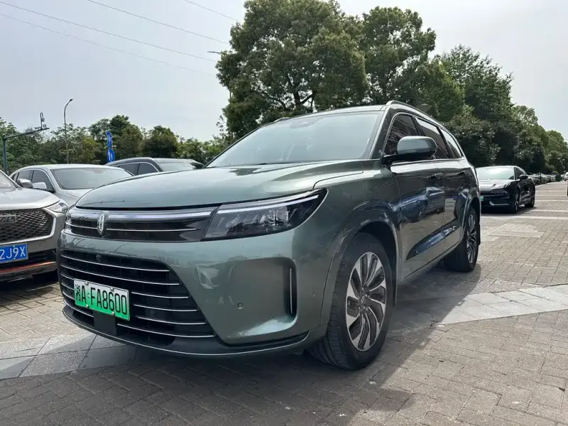 AITO M7