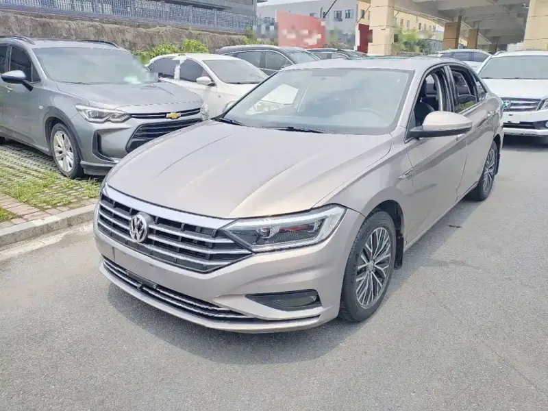 Volkswagen Sagitar