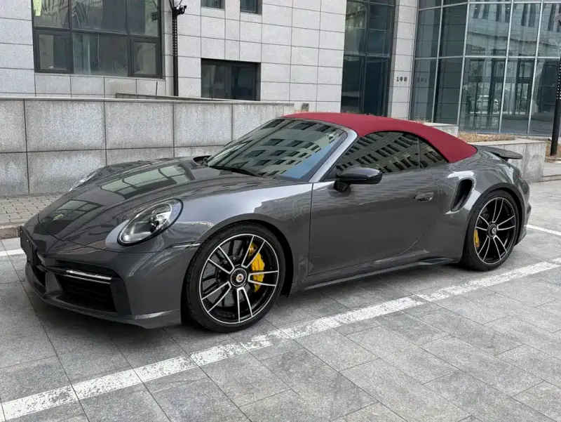 Porsche 911