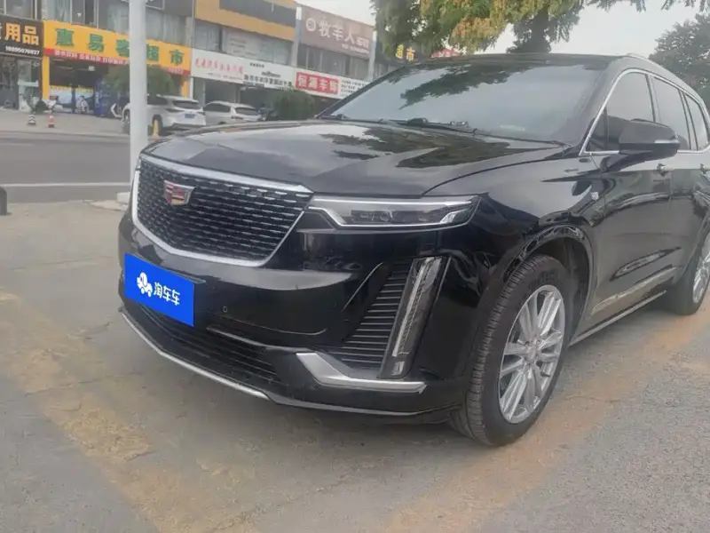 Cadillac XT6