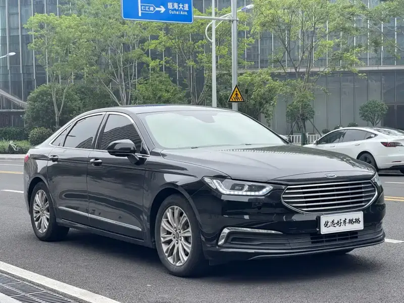 Ford Taurus