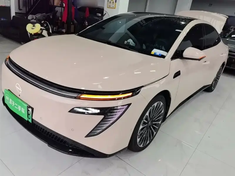 Nissan N7