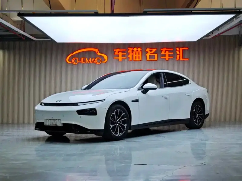 XPeng P7