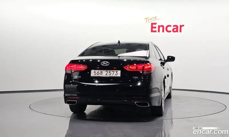 Hyundai Aslan
