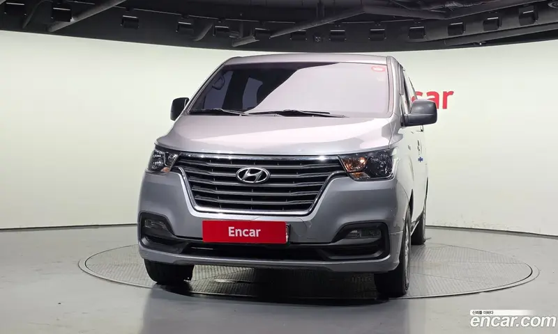 Hyundai H-1