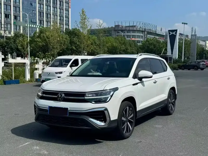 Volkswagen Tharu