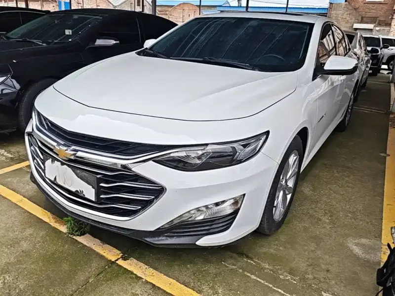Chevrolet Malibu XL