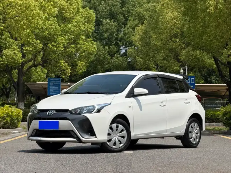 Toyota Yaris L