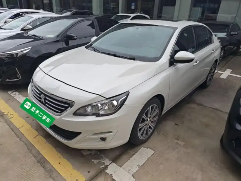 Peugeot 408