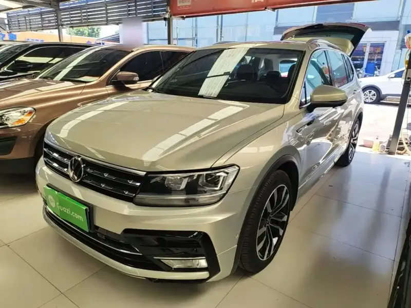 Volkswagen Tiguan L