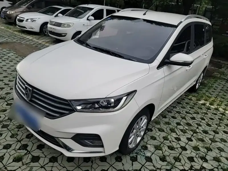 Baojun 360