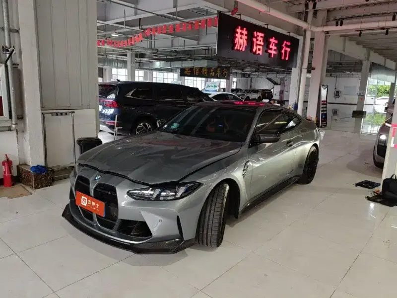 BMW M4
