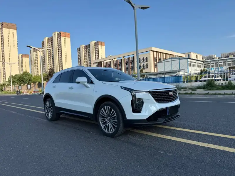 Cadillac XT4