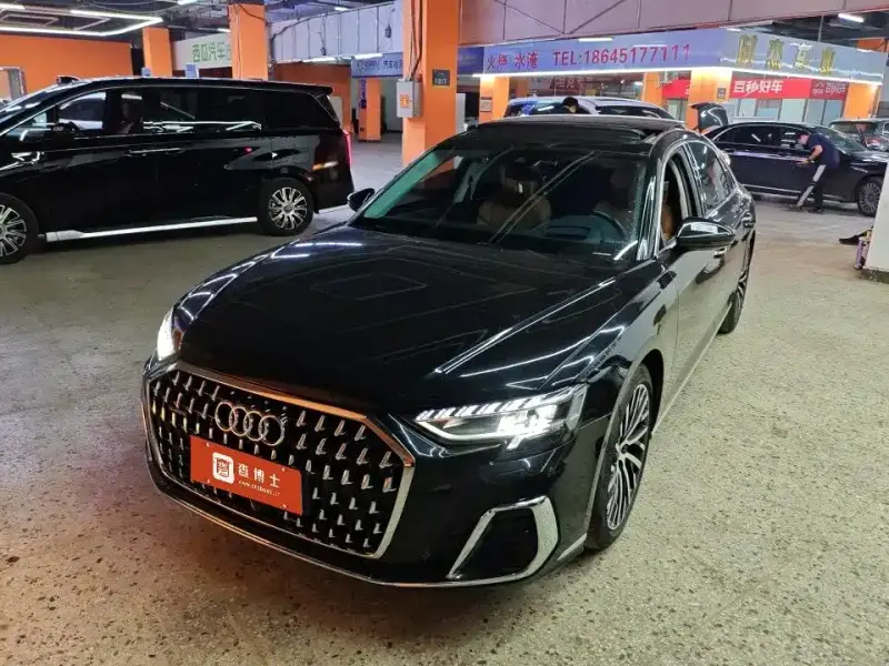 Audi A8