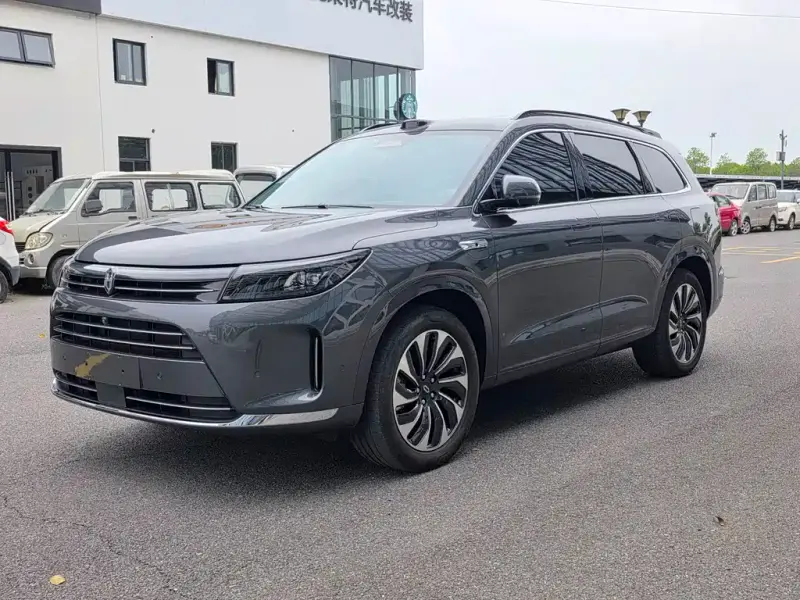 AITO M7