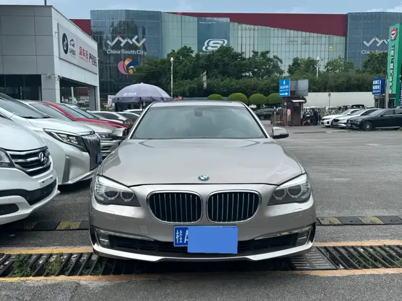 BMW 7-Series
