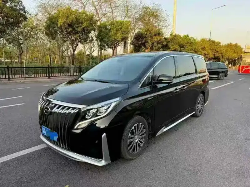 GAC Motor M8
