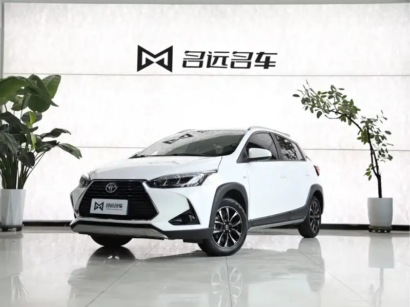 Toyota Yaris L
