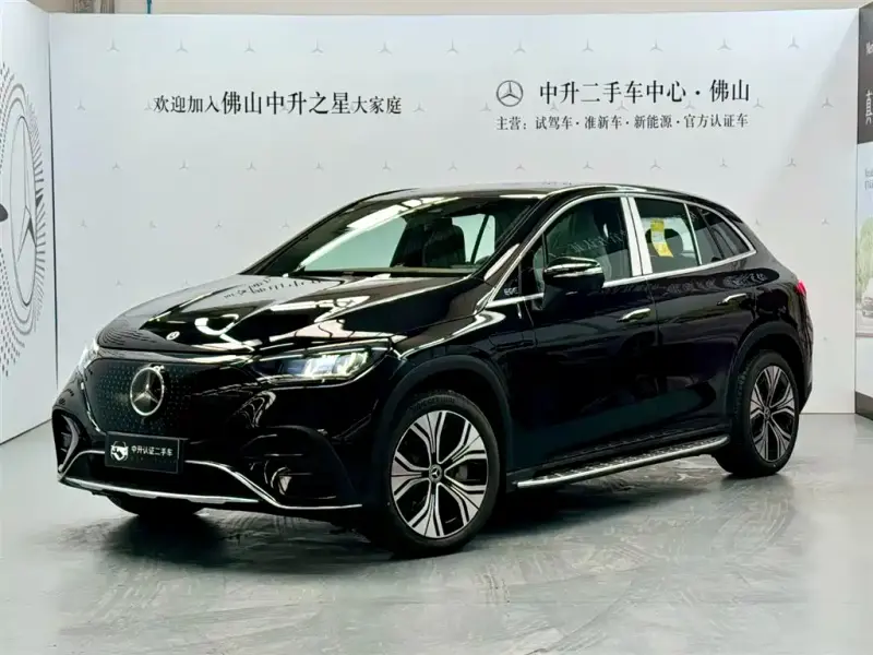 Mercedes-Benz EQE SUV