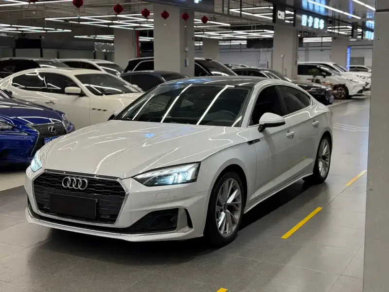 Audi A5 (Import)