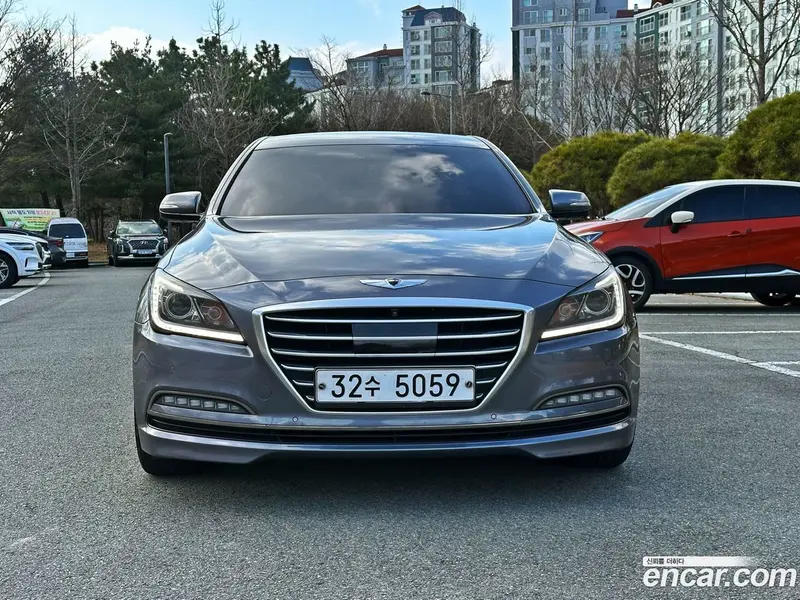 Hyundai Genesis